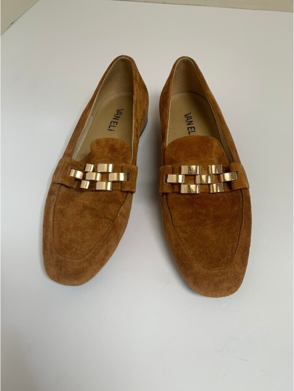 Vaneli Women' 8M Caramel Brown Suede Gold Chain Loafers Slip on Shoes